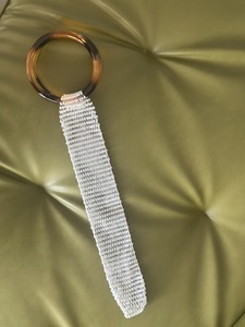Bolsa de Vino de Lujo con Diamantes Rosa-Naranja Brillantes, Hecha a Mano, Aislada, con Cristales Checos, Elegante y Portátil, para Regalo - Product Image 5