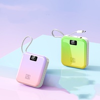 Batterie externe à dégradé de couleurs en promotion, personnalisable, charge rapide, mini chargeur portable, idéal comme cadeau, 15W 20W 10000mAh 20000mAh