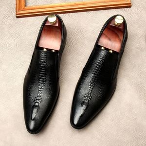 Mocasines Retro Británicos para Hombre, de Gamuza y Cuero, Estilo Europeo Americano con Cuentas, Cómodos y Versátiles - Product Image 2