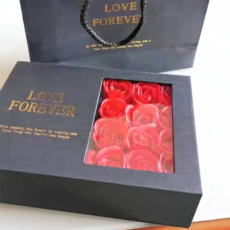 Hot and beautiful Luxury Gift Box Packaging Cardboard Paper Floral Roses Gift Boxes Round Paper Flower Box For Flowers FlowerBag