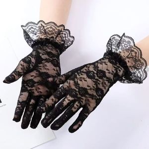 Sexy <b>Lace</b> Trim Short <b>Elastic</b> Retro Bridal Gloves, Fashionable Cheongsam, Elegant and Sexy T5 - Product Image 5