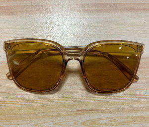 Nouvelles Lunettes de Soleil Polarisées Style Coréen <span class=keywords><strong>2023</strong></span> Hommes Femmes Anti-UV UV400 Monture Complète Idéales pour TikTok et Soirées - Product Image 6