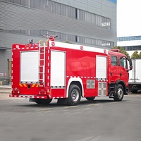 Truk Pemadam Kebakaran Howo Double Cab 4x2 8 Ton dengan Remote Control dan Meriam Air Bertekanan Tinggi