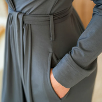 Oem Odm personnalisé femmes thermique avant super doux pleine longueur 92% bambou 8% spandex personnalisable vêtements de détente chemises de nuit Robe de bain