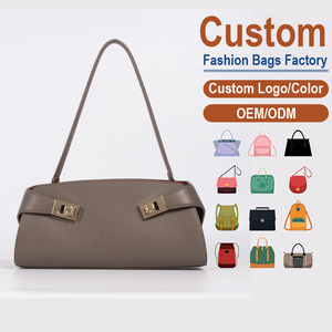 Bolso de Hombro Vintage de Cuero Genuino para Mujer, Bolso de Cuero de Grano Superior Suave con Herrajes en Tono Dorado - Product Image 1