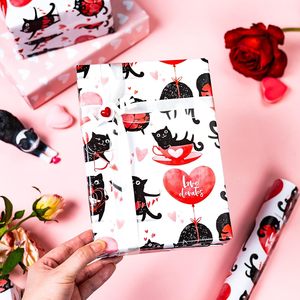 Papel de Regalo de San Valentín Reversible con Diseño de Corazones y Gatos Negros, 1 Rollo, para San Valentín, Bodas, Cumpleaños, Baby Shower - Product Image 4