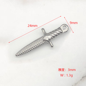 Đẹp Trai Bayonet Dagger Phong Cách Siêu Dao Kiếm Tùy Chỉnh Thiết Kế Kéo Mặt Dây Cá Nhân Charm Pendant Đối Với Trang Sức Làm - Product Image 3