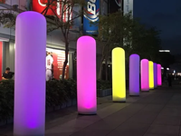 2025 usine personnalisé événement colonne gonflable modèle vacances gonflable Totem cône air bâtiment réplique pour Festival événement utilisation