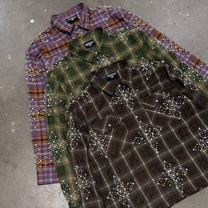 Camicie Sportive Casual in Maglia con Strass e Fantasia Scozzese, Vestibilità Regolare, 100% Cotone, con Bottoni, Stampa Grafica, Stile Streetwear Personalizzato - Product Image 4