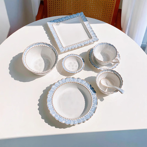 Assiettes à dîner et à dessert en céramique à bord de dentelle en relief en usine ensemble de vaisselle en céramique pour la vente en gros en vrac - Product Image 2