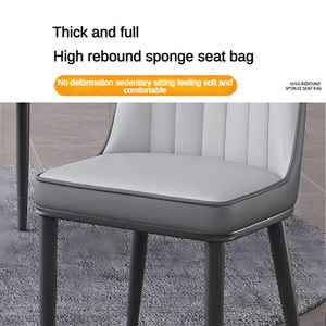 Ensemble de table et <span class=keywords><strong>chaises</strong></span> de <span class=keywords><strong>salle</strong></span> à <span class=keywords><strong>manger</strong></span> en cuir au design moderne et épuré pour salon et hôtel, prix de gros, en promotion - Product Image 4