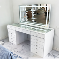 Offre Spéciale de coiffeuse moderne avec miroir éclairé par LED Usine Vente en gros Bureau de courtoisie moderne avec rangement pour meubles de chambre à coucher