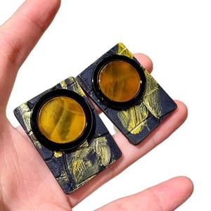 Boucles d'oreilles clous géométriques en cuir PU plaqué or, design vintage, bijoux de fête pour femmes - Product Image 5