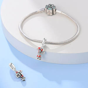 Venta al por mayor pulsera con abalorios encanto Spider-Man circón Chapado en plata encanto joyería fina colgante encanto para bolsos Acier Inoxydable - Product Image 2