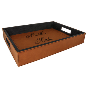 Plateau de rangement en cuir gravé personnalisé, rectangulaire, pour l'organisation de la cuisine, avec poignées, design classique, finition texturée - Product Image 1