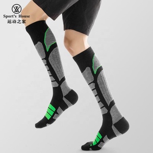 Laine chaude escalade randonnée course <span class=keywords><strong>Ski</strong></span> hommes femmes épaissie genou <span class=keywords><strong>chaussettes</strong></span> Snowboard <span class=keywords><strong>chaussettes</strong></span> pour <span class=keywords><strong>ski</strong></span> extérieur temps froid - Product Image 3