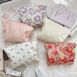 Borse per cosmetici floreali eleganti-sacchetti per il trucco in poliestere resistente, leggeri e portatili con grande capacità per i <span class=keywords><strong>viaggi</strong></span> - Product Image 4