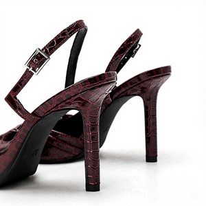 Nouvelle Collection 2026 – Escarpins Élégants à Bout Pointu et Imprimé Serpent pour Femme, en PU, Idéals pour le Bureau et les Soirées - Product Image 4