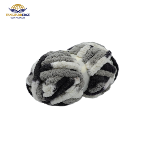 Sortie d'usine <span class=keywords><strong>de</strong></span> haute qualité Crochet Jumbo gros tricot à la main Chenille fil <span class=keywords><strong>de</strong></span> cachemire Crochet acheter fil à tricoter - Product Image 3