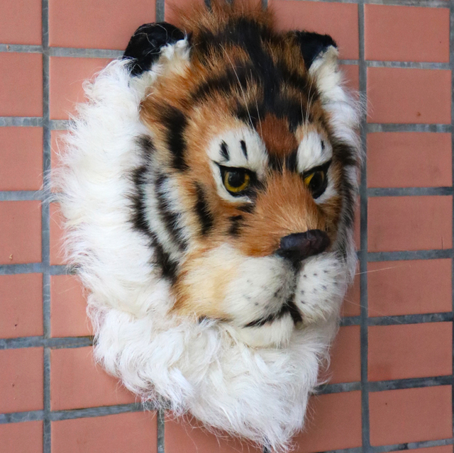 Halloween beast ornament nature Fur Tiger Head replica prop Wall Decoration Jungle Animal Wild Theme indoors hanging art