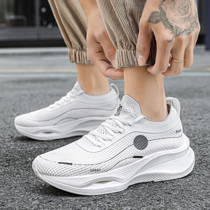 Chaussures de course décontractées pour hommes, en maille, tissu doux, semelle amortissante, design géométrique, basses, à lacets, pour le jogging en extérieur - Product Image 4
