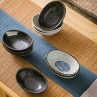 Petite coupelle en céramique de style japonais en forme de lingot pour sauce, assiette à apéritif pour condiments, wasabi, huile pimentée, et snacks