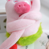 Pendentif en peluche cochon danseur de ballet, jouet en peluche cochon amusant de dessin animé avec bras croisés, ornement décoratif pour sac