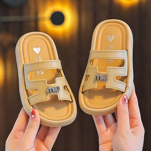 Best-selling Unisex Children's <b>Slippers</b> in Summer Are Stylish Thickened Simple Odorless Anti-slip Anti-drop Soft Comfortable - Product Image 4