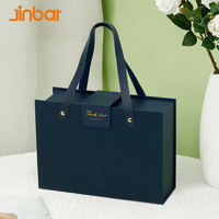 Boîte cadeau rigide mate personnalisée Jinbar avec poignée en relief et forme de beignet pour bijoux, vêtements pour bébés et cadeaux en forme de beignet