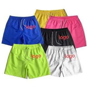 Shorts de bain d'été personnalisés avec logo, vêtements de plage imprimés, 100% polyester, décontractés, respirants, séchage rapide, shorts de bain pour hommes en gros - Product Image 1