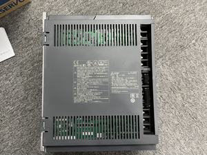 Motor de CA MR-J4-500A 5kW 240V Aplicación Mr-j4-500a Motor de CA Mr-j4-500a - Product Image 2