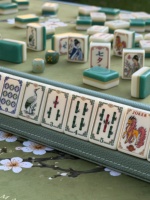 Set Ubin Mahjong Amerika 3-Lapisan Akrilik 160 Buah dengan Pola Bunga dan Burung Antik untuk Wanita, Set Permainan Mahjong AS untuk 4 Pemain.