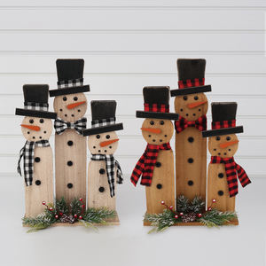 MEICHUANGHUI Décoration intérieure confortable Père Noël bonhomme de neige en bois Famille de trois pour fête et festival - Product Image 5