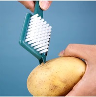 Multifunctionele handmatige fruit- en groenteborstel met roestvrijstalen borstelharen, 3-in-1 aardappel- en citroenschiller