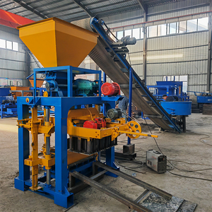 Machine semi-automatique QT4-35C pour briques de ciment, moule à blocs creux en béton, modèle de pavé, matière première cendres volantes, à vendre en Afrique - Product Image 6