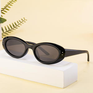 Gafas de Sol Polarizadas con Marco Pequeño Estilo Europeo Americano 2026 Personalizadas para Mujer, Estilo Urbano Coreano GM, Protección UV400 - Product Image 4