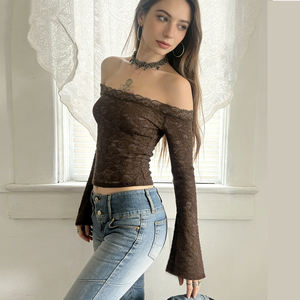 Blusa Elegante de Encaje con Hombros Descubiertos y Manga Larga para Mujer, Ajuste Delgado, Textura Floral, Manga Campana, Estilo Chic para Fiesta - Product Image 6