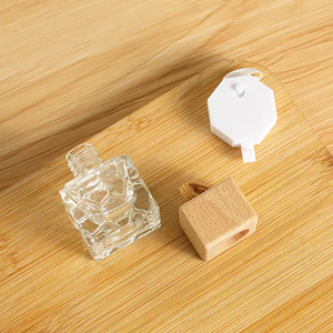 New Product Wooden Lid clear Glass square Refillable Pendent Hanging Empty Bottle Car Perfume 8ml - Product Image 2