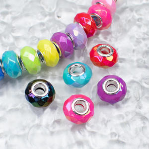 Perles en lucite de 15 mm, marbrées UV solides, surface taillée, brillance élevée, forme irrégulière, couleurs mélangées, pour bracelet, collier, chaîne de téléphone portable, bricolage - Product Image 2