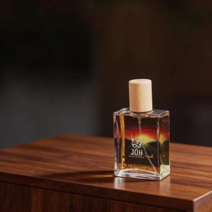 Parfum pour homme disponible en OEM, JOH Wild Sunset, sans alcool, parfum boisé aquatique pour un attrait masculin au quotidien - Product Image 6