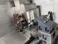 Torno CNC Automático de Alta Precisión de 3 Ejes LC-52DYW Lichi Machinery con Bancada Inclinada, Torreta y Control Fanuc/GSK, 250mm Máx.
