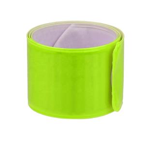 Fluo สร้อยข้อมือตบเพื่อความปลอดภัยสีเหลืองสะท้อนแสงสำหรับโปรโมชัน - Product Image 1