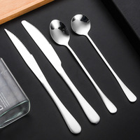 Cuillère à glace à manche allongé en acier inoxydable 304, cuillère à mélanger, cuillère de bar, couteau de table de style occidental, couteau à steak, finition miroir