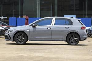 Excelente Volkswagen <span class=keywords><strong>Golf</strong></span> 85 <span class=keywords><strong>R</strong></span> <span class=keywords><strong>Line</strong></span> 1.4T FWD <span class=keywords><strong>2022</strong></span> Usado, Sedán de 5 Puertas y 5 Asientos, Volante a la Izquierda, Neumáticos R17, Caja de Cambios Automática - Product Image 2