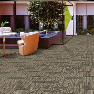 Azulejos de alfombra de polipropileno comercial lavables 50x50cm para hoteles oficinas salas de reuniones y <span class=keywords><strong>campings</strong></span> para pisos de pasillos - Product Image 3