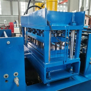 Machine de formage à rouleaux pour garde-corps routier à trois vagues Wadley avec transmission par engrenages pour panneaux en aluminium, contrôlée par PLC - Product Image 4