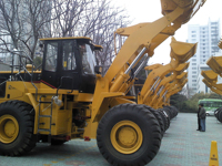 LONKING CDM863 Charger 6 Ton Front Shovel Wheel Loader avec pneus radiaux à vendre