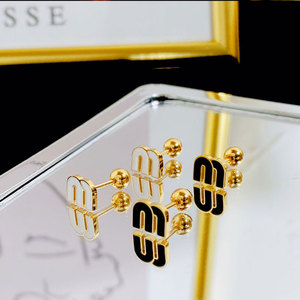 Boucles d'oreilles clous personnalisées étanches en acier inoxydable 316L plaqué or 14k 18k, style créateur, pour femmes - Product Image 3