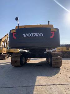 Excavadora de Orugas Volvo EC480 Usada en Buen Estado, Pintura Original, Diseño de 50 Toneladas de Capacidad, Componentes Hidráulicos Kawasaki, Engranajes Suecia - Product Image 2