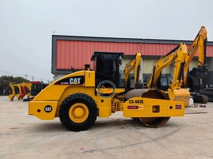 Compacteur routier Caterpillar d'occasion de haute qualité du Japon, 90% neuf, modèle CS683E - Product Image 6
